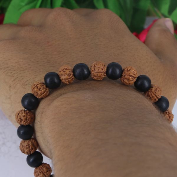 Karugli & Rudraksha  Bracelet