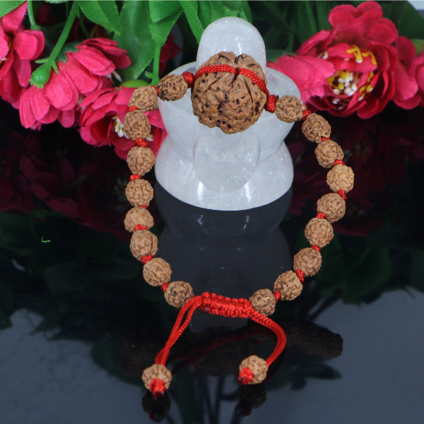 "Premium 4 Mukhi Rudraksha Bracelet with original Nepali and Indonesian Rudraksha beads, crafted for spiritual significance and traditional elegance."