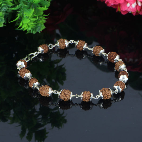 4 Mukhi Rudraksha Bracelet