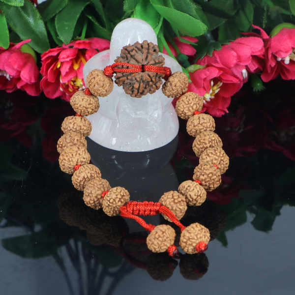 "Premium 8 Mukhi Rudraksha Bracelet with original Nepali and Indonesian Rudraksha beads, crafted for spiritual significance and traditional elegance."